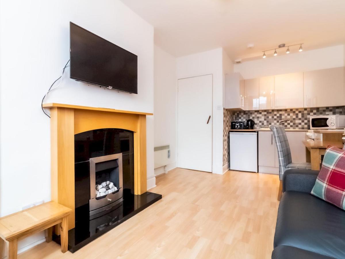 Bright And Cosy Flat At The Heart Of The Old Town Apartamento Edimburgo Exterior foto